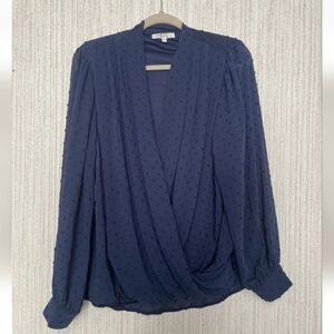 NWOT Beacon Apparel Size 1X Blue Blouse Faux Wrap Textured Polka Dots